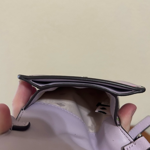 Kate Spade Cameron Floral Ditsy North South Flap Phone Crossbody Purple Travel - Picture 10 of 13